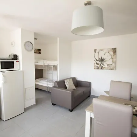 Appartamento Modern Apartment With Beach At Only 500 M