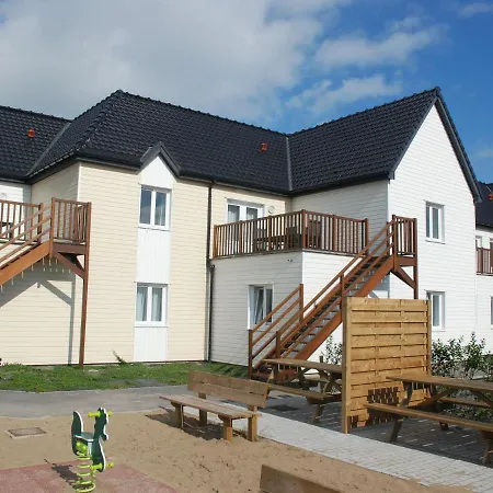 Modern Apartment With Beach At Only 500 M *